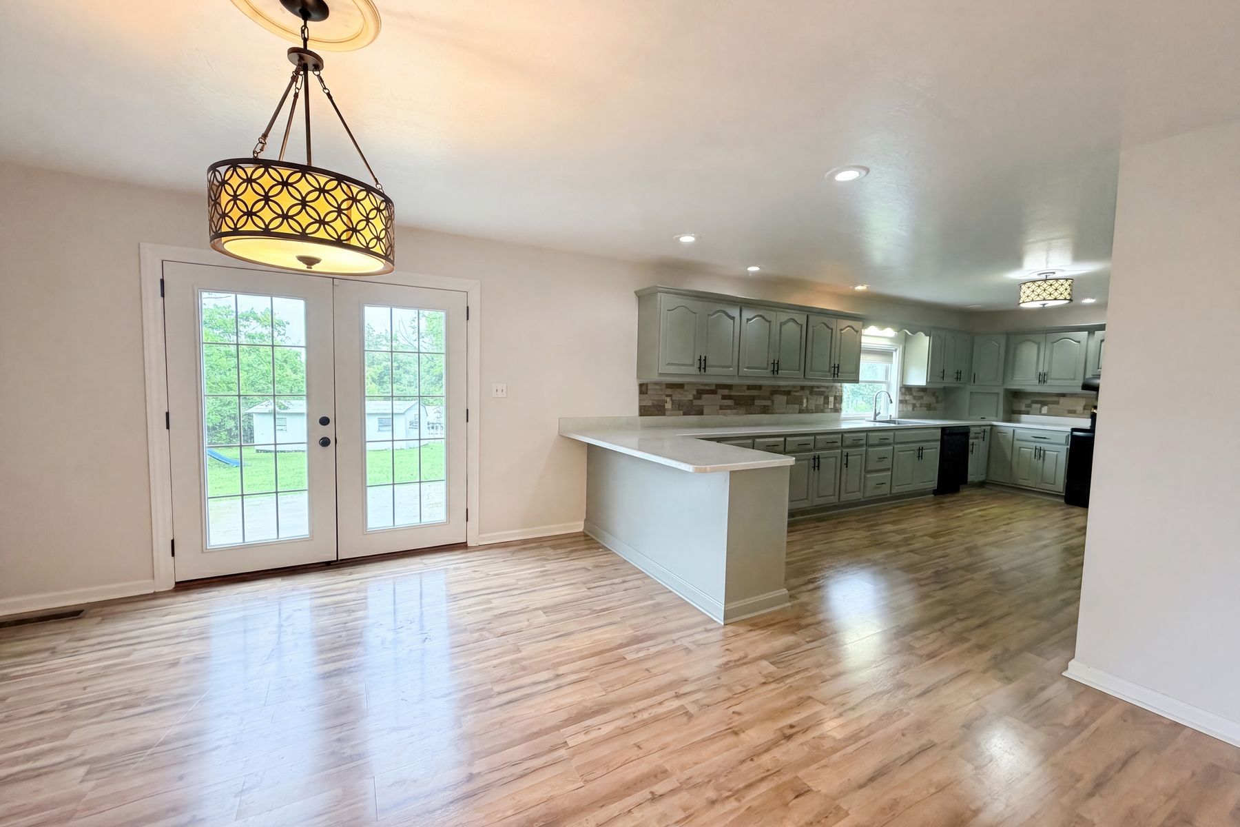 Photo 2 of 28 of 144 Lizzie Wallin Rd, Crab Orchard, KY
