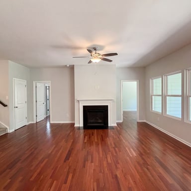 Property photo 3 of 604 Rockbank Loop