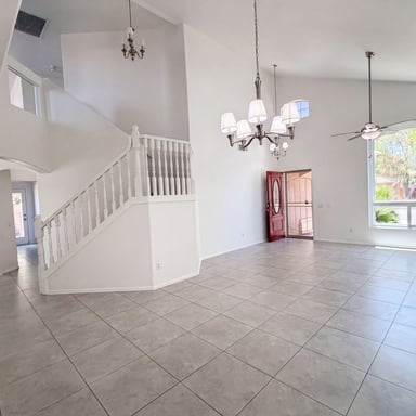 Property photo 3 of 1371 N Concord Ave