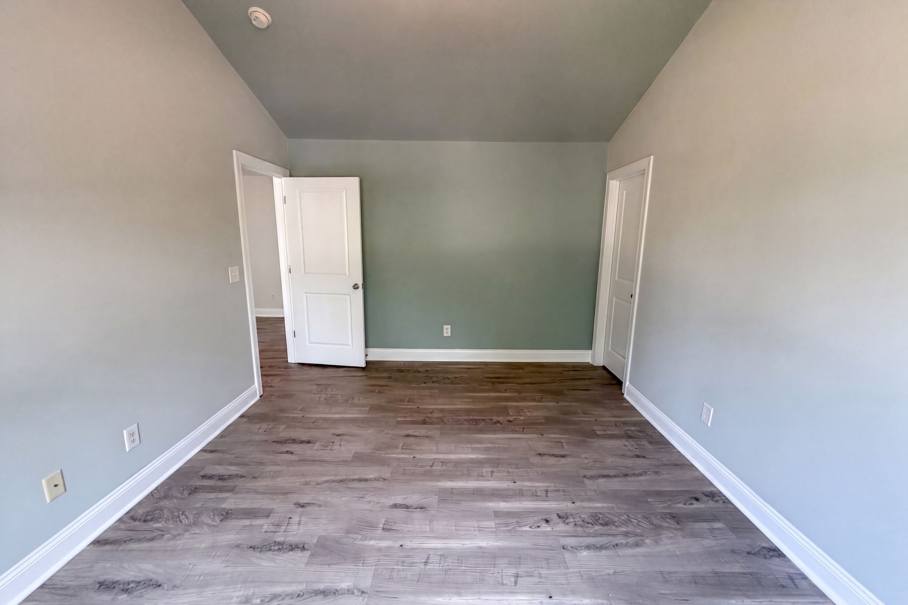 Property photo 3 of 105 Timber Chase Ln