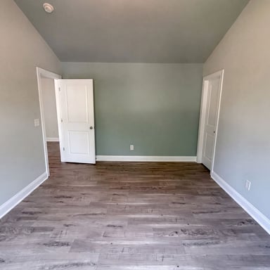 Property photo 3 of 105 Timber Chase Ln