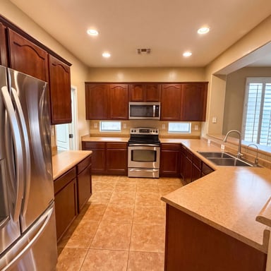 Property photo 2 of 29398 N 67th Dr