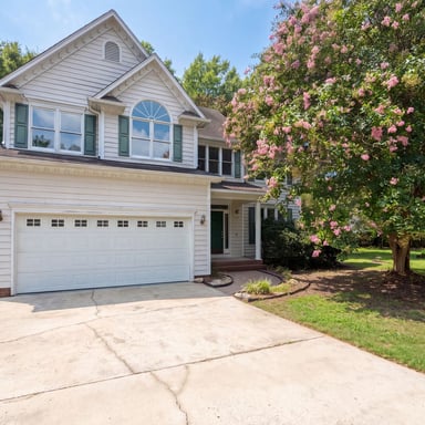 Property photo 1 of 2220 Cushendun Ln