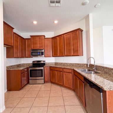Property photo 2 of 1969 Hawks View Dr