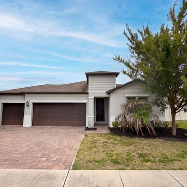 Property photo 1 of 528 Bellissimo Pl