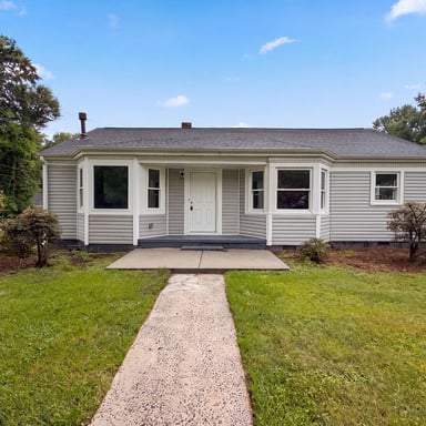 Property photo 1 of 821 Jackson St