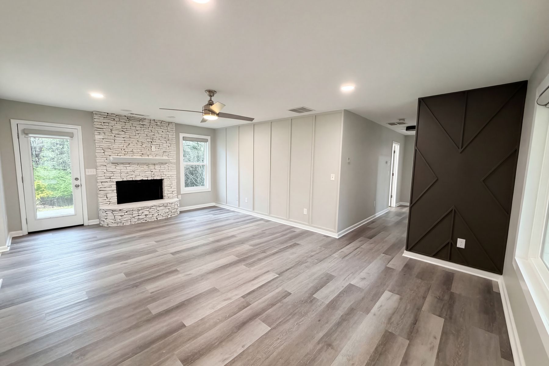 Property photo 3 of 4241 Grady Smith Rd