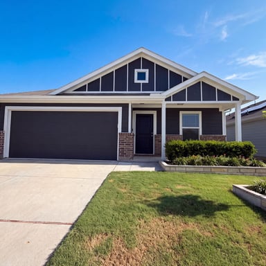 Property photo 1 of 408 Riverside Dr