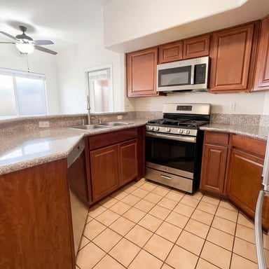 Property photo 2 of 900 Heavenly Hills Ct Unit 106