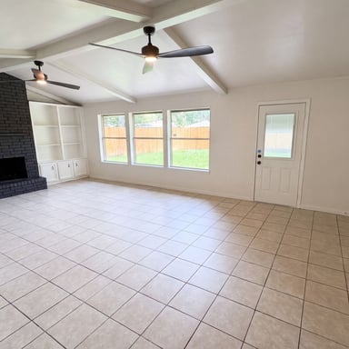Property photo 3 of 719 Equinox St