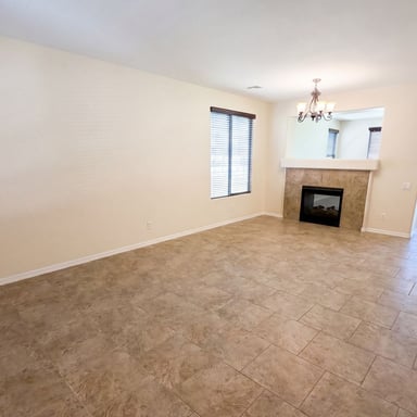 Property photo 3 of 5227 W Bent Tree Dr