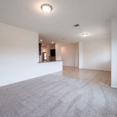 Property photo 3 of 748 Wylie St