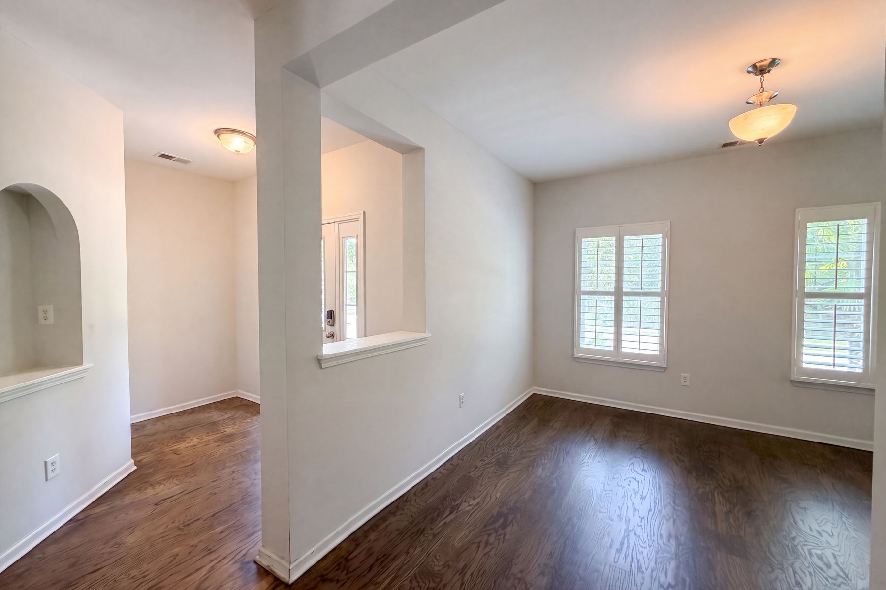 Property photo 3 of 195 Lotz Dr