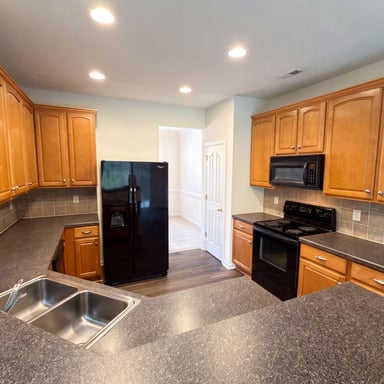 Property photo 2 of 17240 Westmill Ln