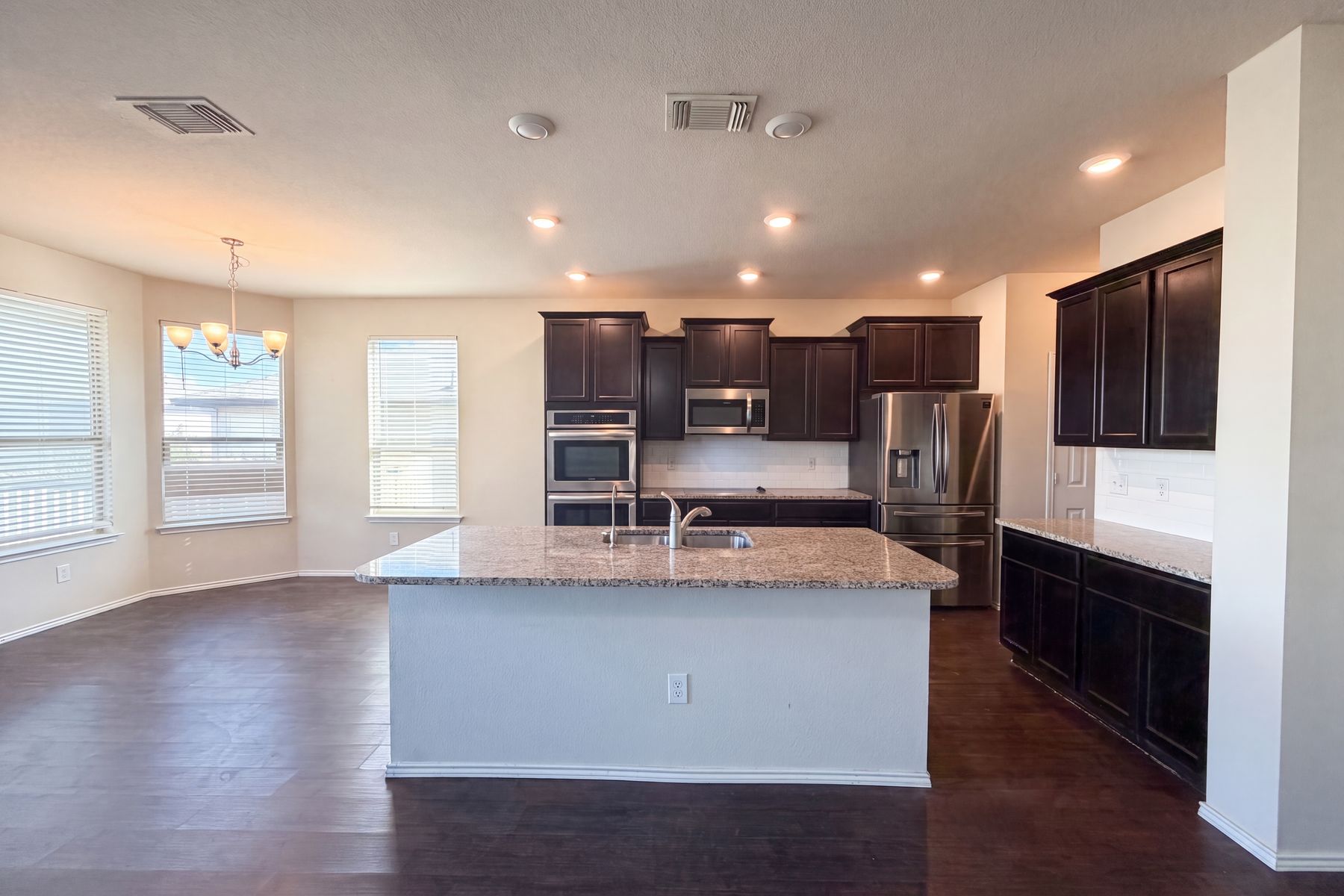 Photo 2 of 21 of 2315 Wigeon Way, Copperas Cove, TX