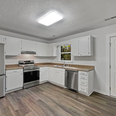Property photo 2 of 4051 Gordon Ct