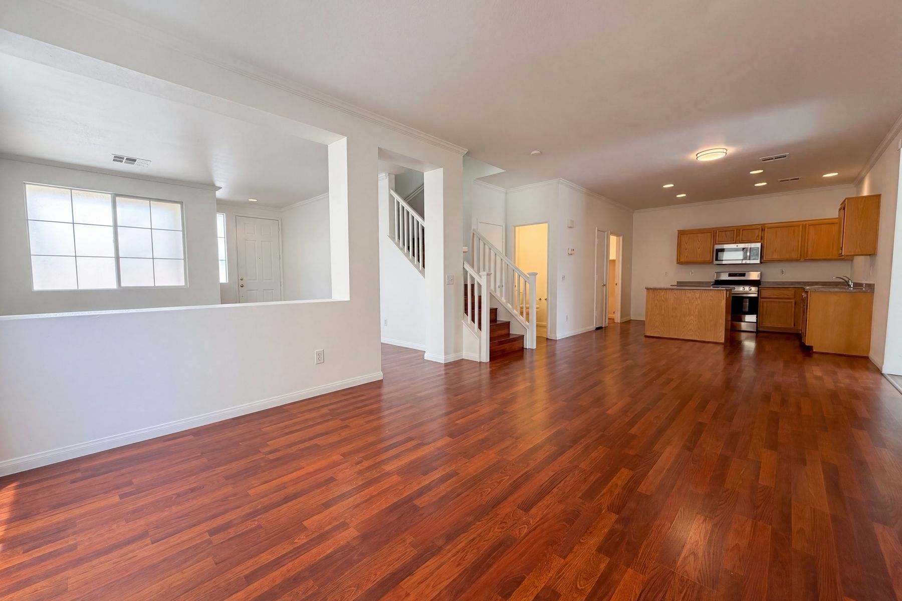 Property photo 3 of 5338 Lindsay Heights St