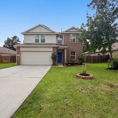 Property photo 1 of 18664 Legend Oaks Dr
