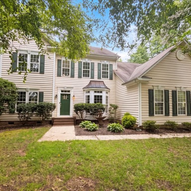 Property photo 1 of 153 Montrose Dr