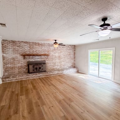 Property photo 3 of 529 Timberlane Dr