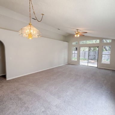 Property photo 3 of 114 Pamala Ct