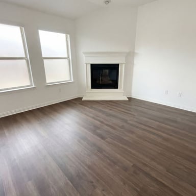 Property photo 3 of 8400 High Garden St