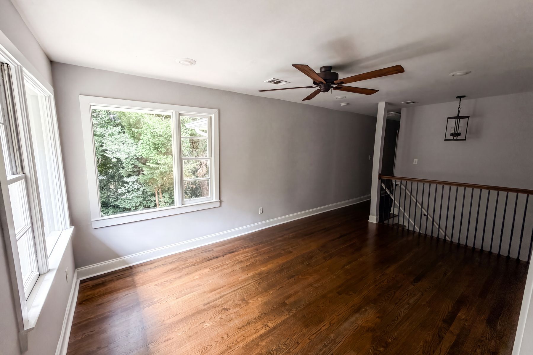 Property photo 3 of 2336 Nesbitt Dr NE