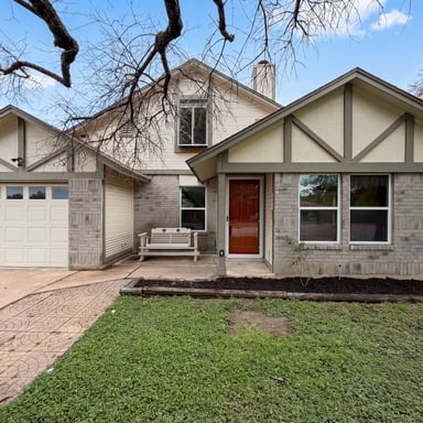 Property photo 1 of 1301 Pitcairn Dr