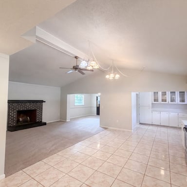 Property photo 3 of 1870 N Seminole Rd