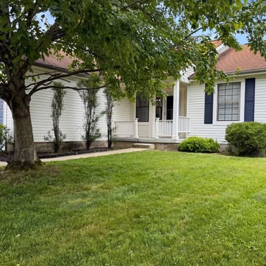 Property photo 1 of 195 Brackbill Ct