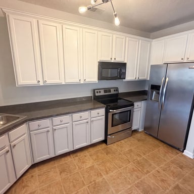 Property photo 2 of 7553 Rutgers Cir