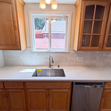 Property photo 2 of 11844 Graystone Ave