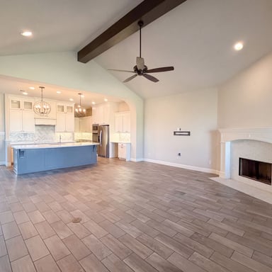 Property photo 3 of 15133 Seventeen Lakes Blvd