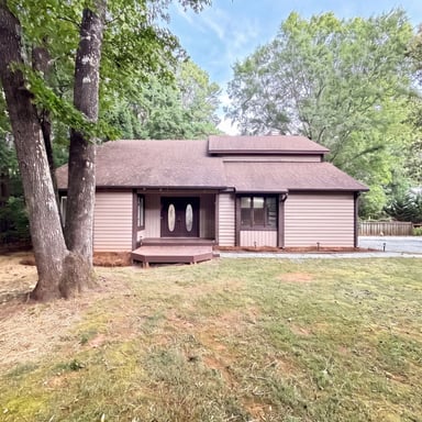 Property photo 1 of 608 Amanda Dr