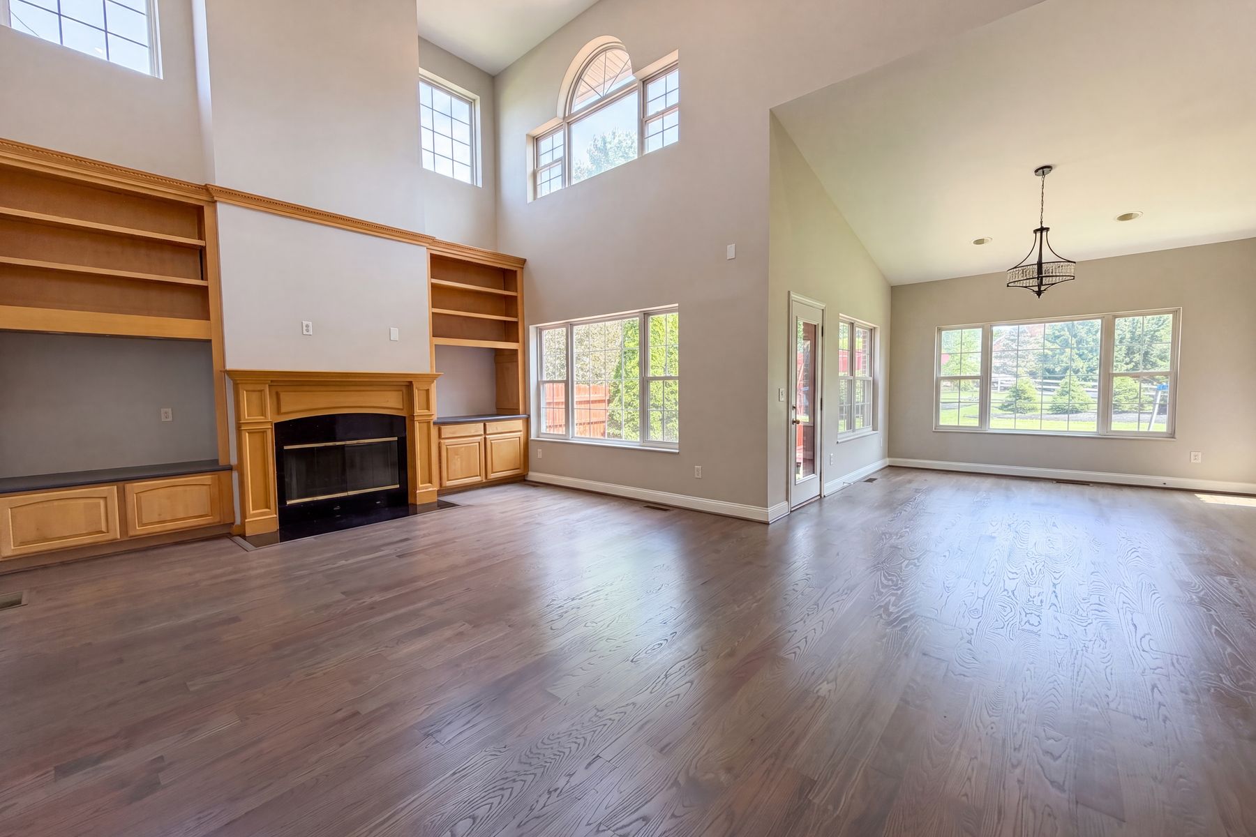 Property photo 3 of 7188 Tarragon Ct