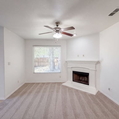 Property photo 3 of 1108 Edgewater Dr
