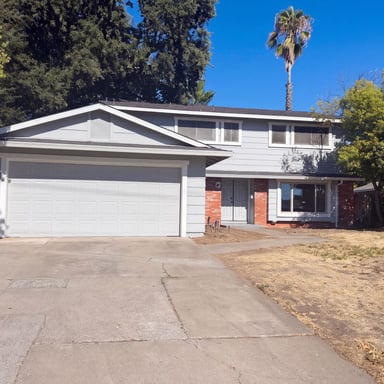 Property photo 1 of 4948 Dewey Dr