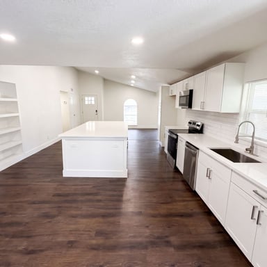 Property photo 2 of 3111 Windsor Rd