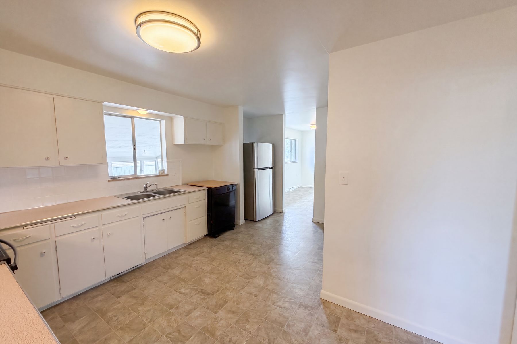 Photo 2 of 26 of 1302 E Egbert St, Brighton, CO