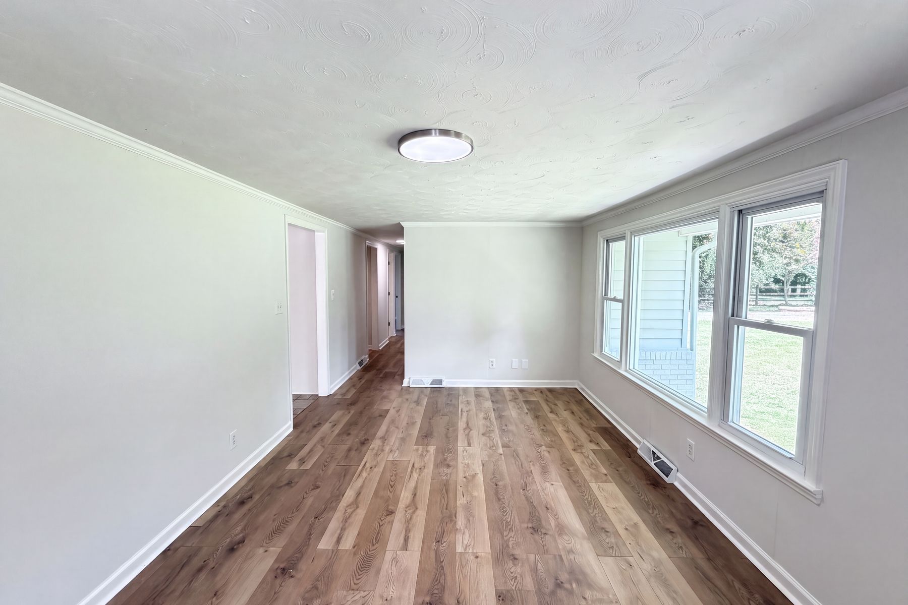 Property photo 3 of 9801 Hannon Rd