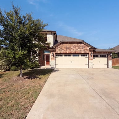 Property photo 1 of 5614 Fenton Ln