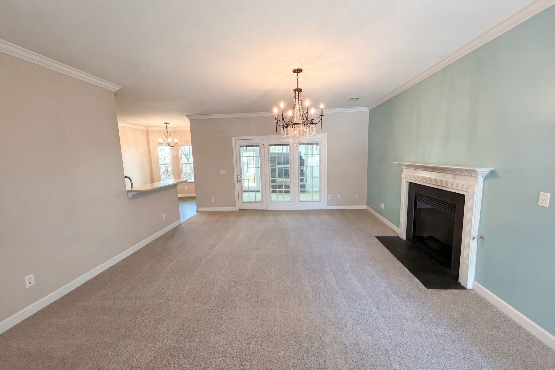 Property photo 3 of 116 Stonemill Ct