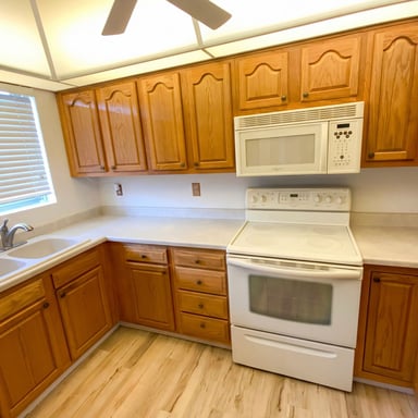 Property photo 2 of 10826 N Fairway Ct E