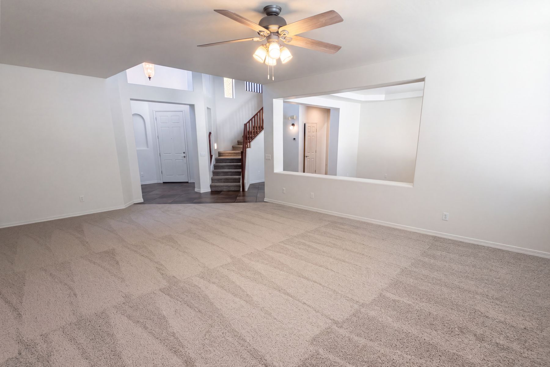 Property photo 3 of 10964 N 161st Ave