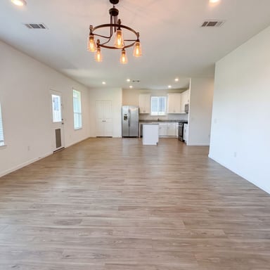 Property photo 3 of 25635 Balsamroot Dr