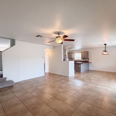 Property photo 3 of 28539 N Moonstone Way