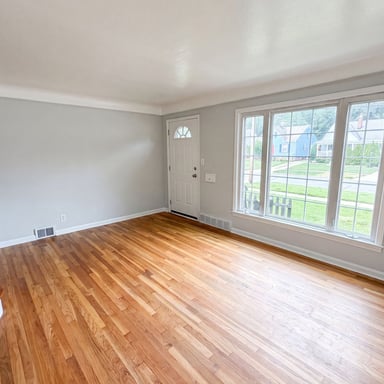 Property photo 3 of 6437 Westminster Dr