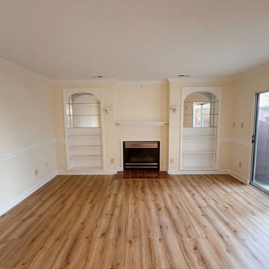 Property photo 3 of 320 Summerwalk Cir