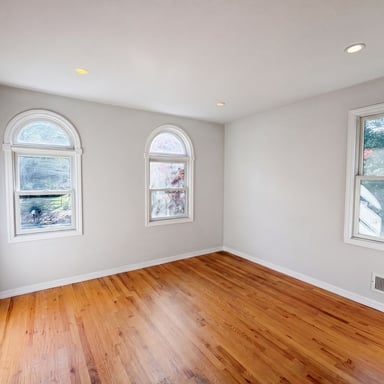Property photo 3 of 506 Lyons Rd