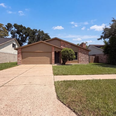 Property photo 1 of 5602 Briarwood Forest Dr